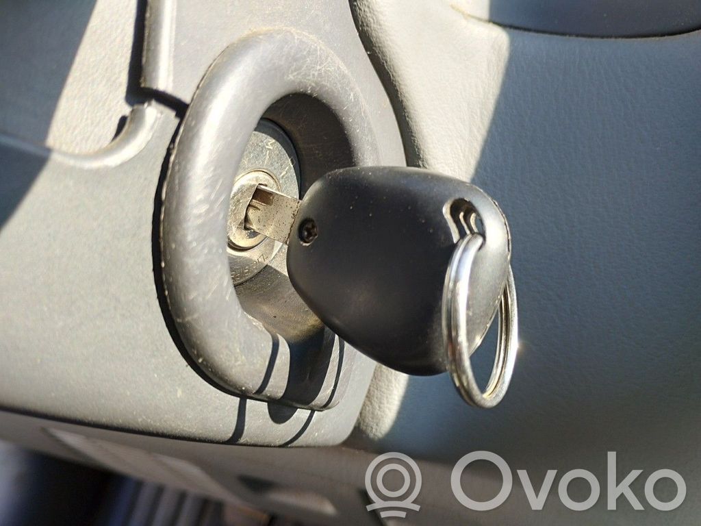 Renault Laguna I Virtalukko 