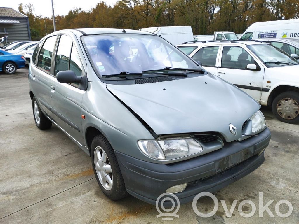 Renault Scenic I Etujarrusatula 