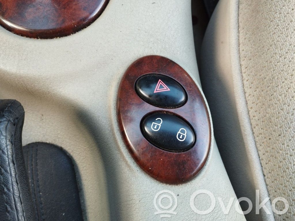 Rover 75 Botón interruptor de luz de peligro 