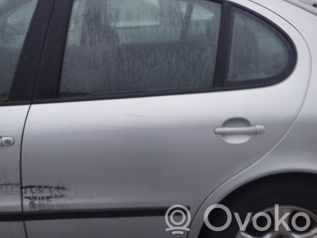 Seat Toledo II (1M) Puerta trasera 