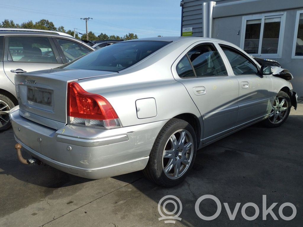 Volvo S60 Juego de montaje de la suspensión trasera 