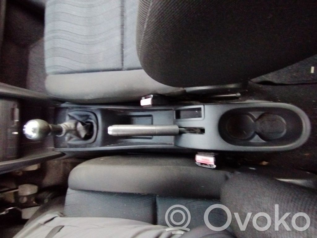 Peugeot 207 Centrinė konsolė 