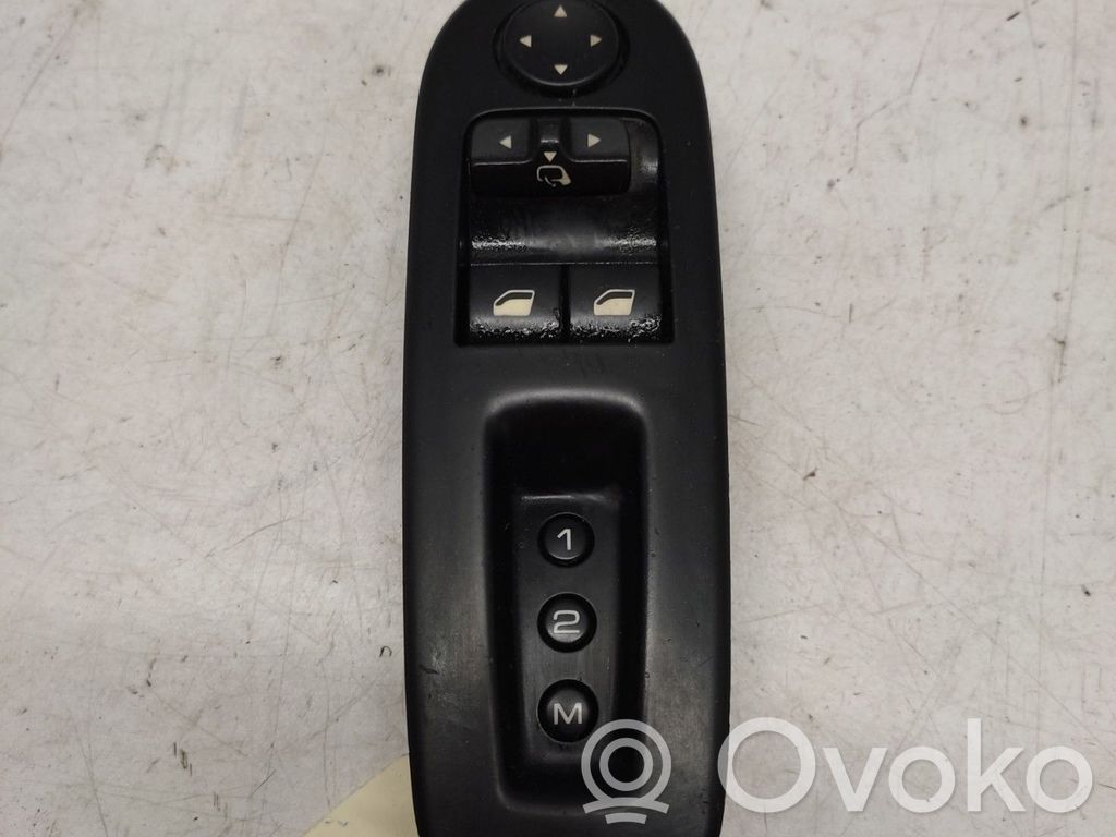 Peugeot 407 Electric window control switch 