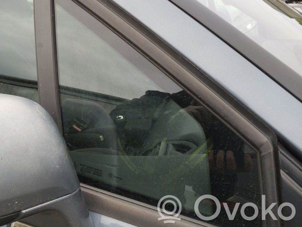Citroen C4 I Puerta delantera 
