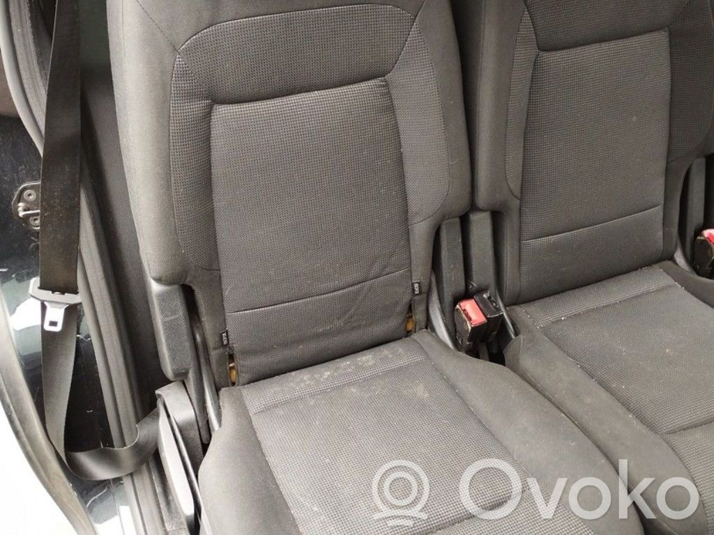 Ford S-MAX Takaistuin 