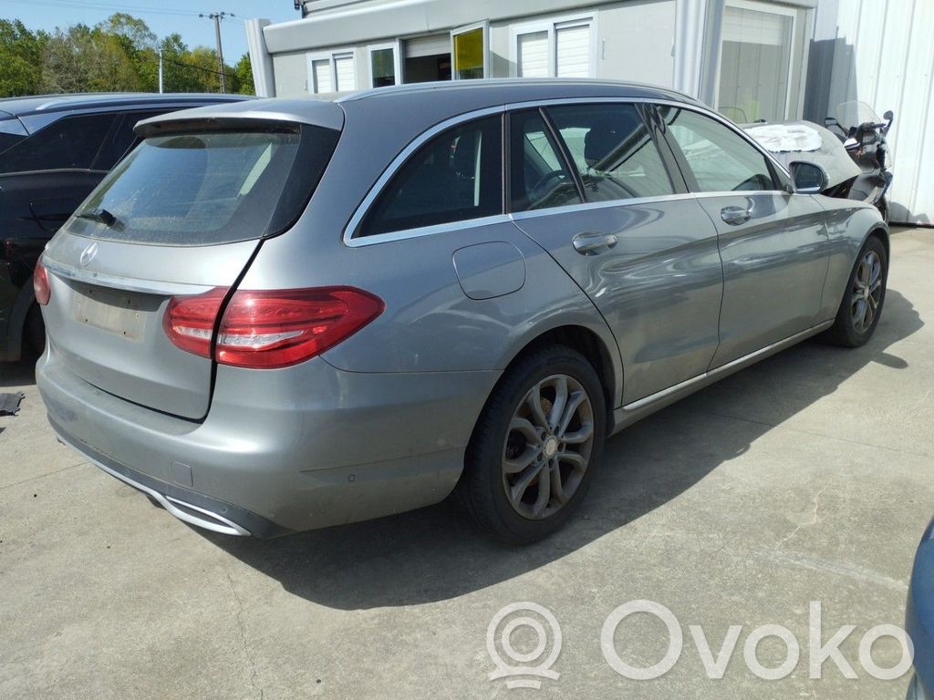 Mercedes-Benz C W205 Szyba karoseryjna drzwi tylnych 
