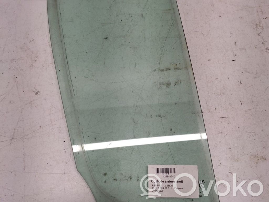 Renault Clio III Ventanilla de ventilación de la puerta trasera 