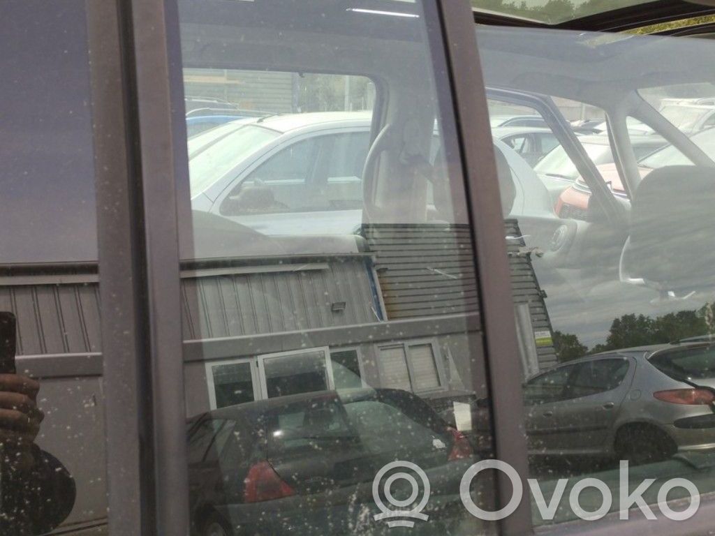 Renault Espace IV Ventanilla de ventilación de la puerta trasera 