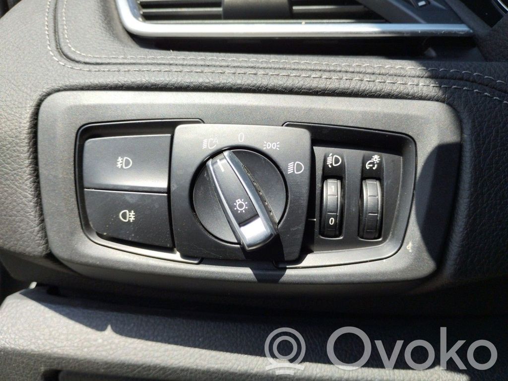 BMW 2 F46 Interruptor de luz 