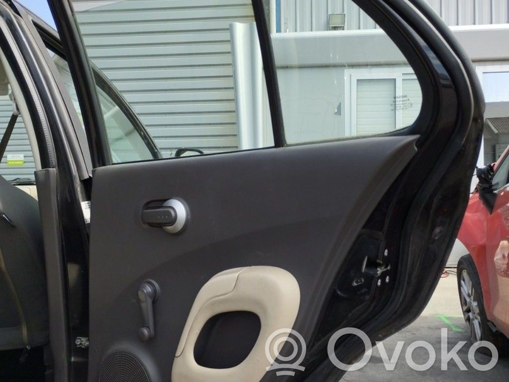 Nissan Micra Szyba drzwi tylnych 