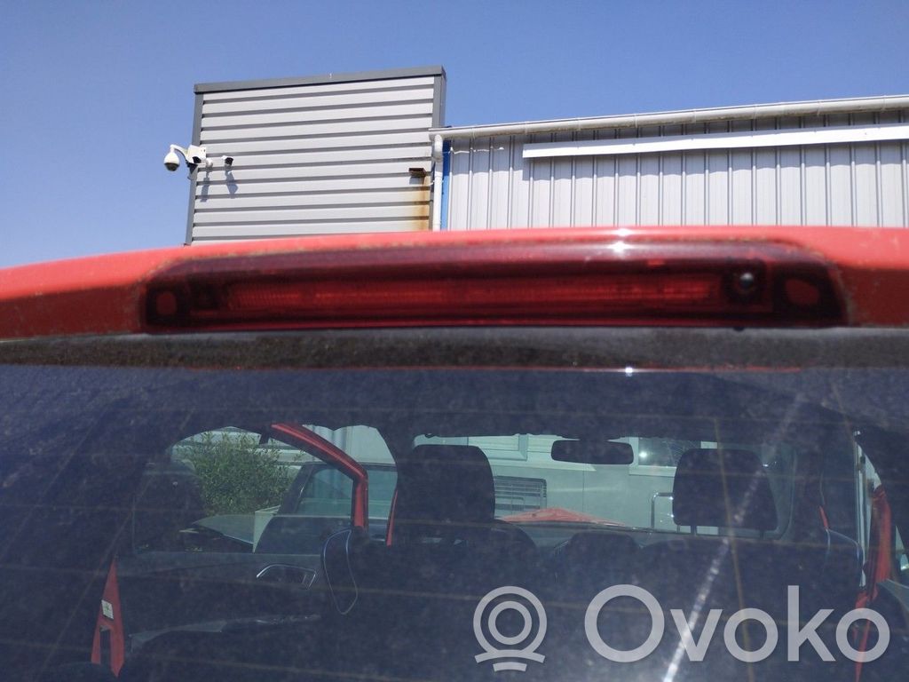 Ford B-MAX Third/center stoplight 