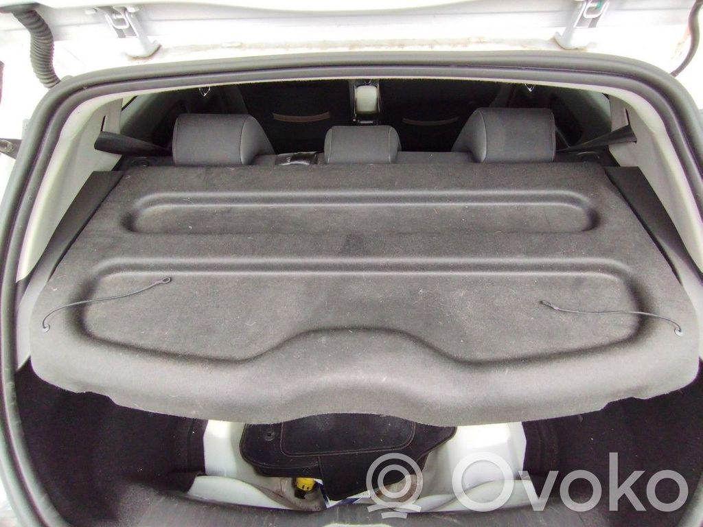 Citroen C4 Cactus Hattuhylly 