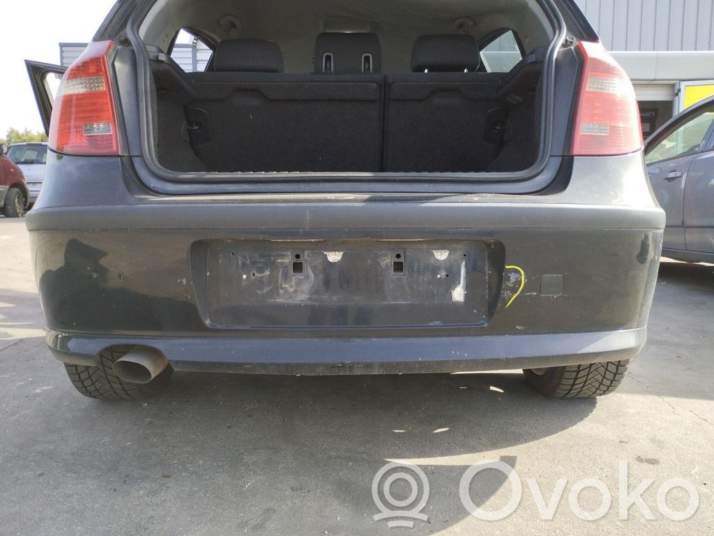 BMW 1 E81 E87 Parachoques 