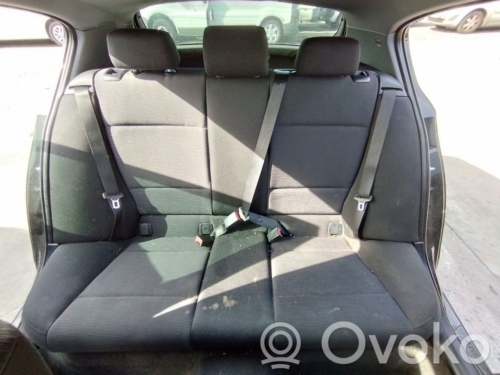 BMW 1 E81 E87 Galinė sėdynė 