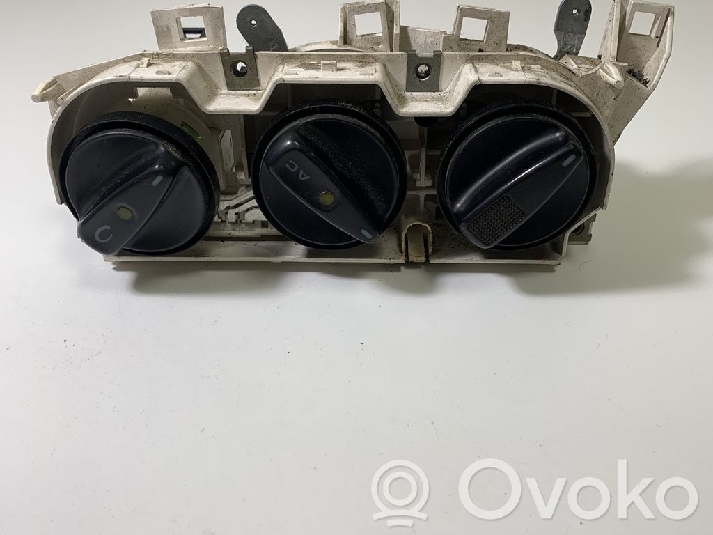 Volkswagen Sharan Unitate control climatizare 