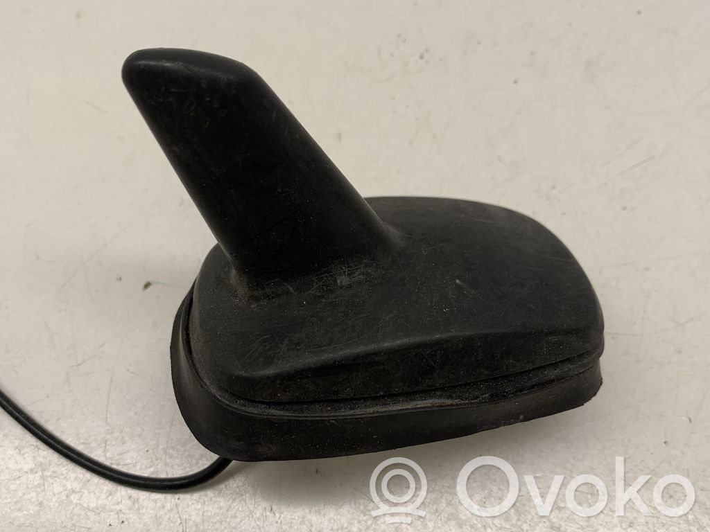 Volkswagen Golf V Antena aérea GPS 