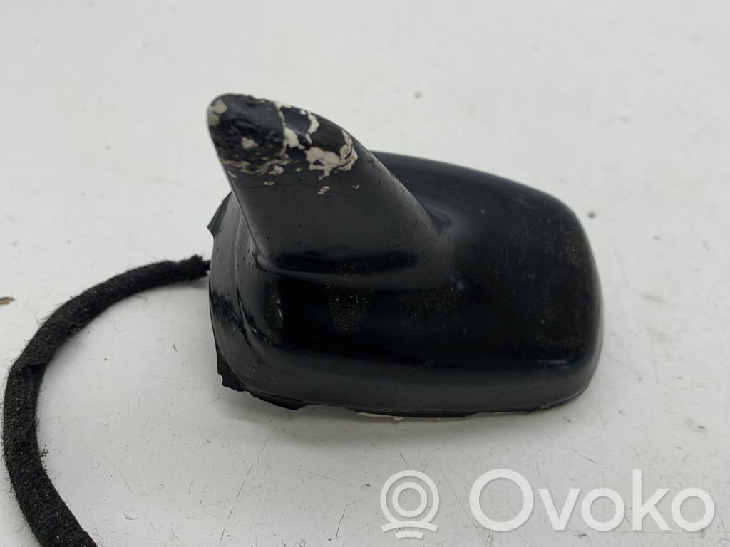 Audi A6 S6 C6 4F GPS-pystyantenni 