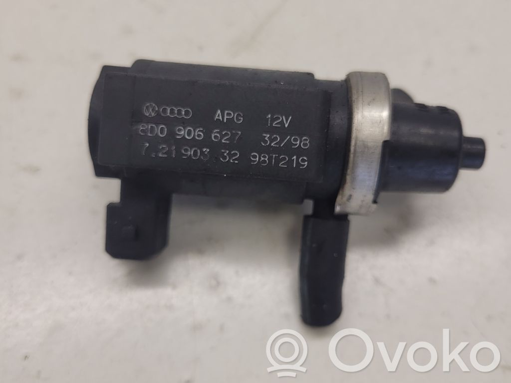 Audi A4 S4 B5 8D Electroválvula del turbo 