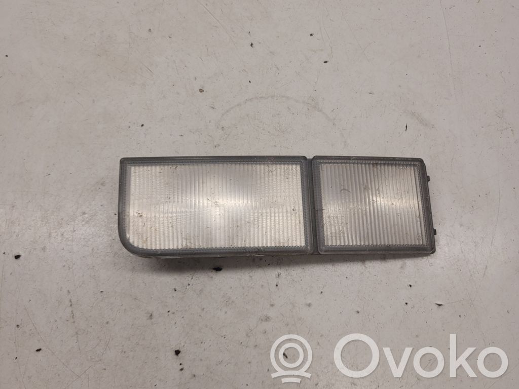 Volkswagen PASSAT B4 Reflektor vorne 