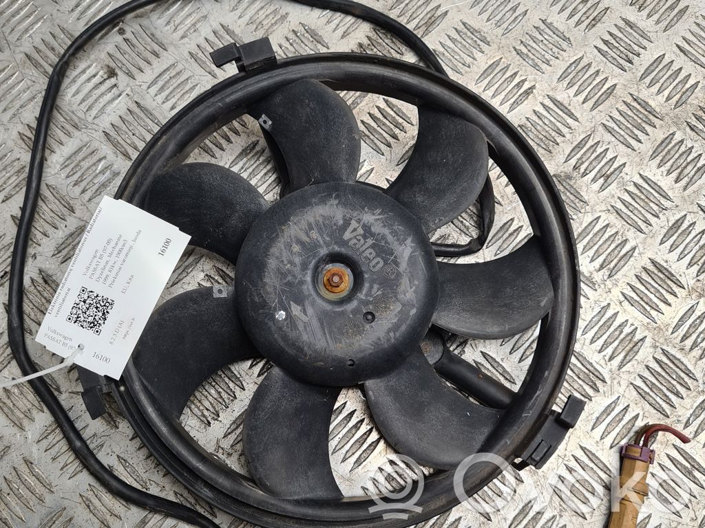 Volkswagen PASSAT B5 Ventilador eléctrico del radiador 