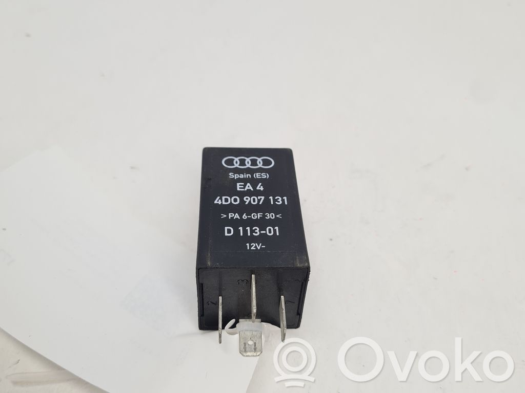 Audi A4 S4 B5 8D Inne przekaźniki 