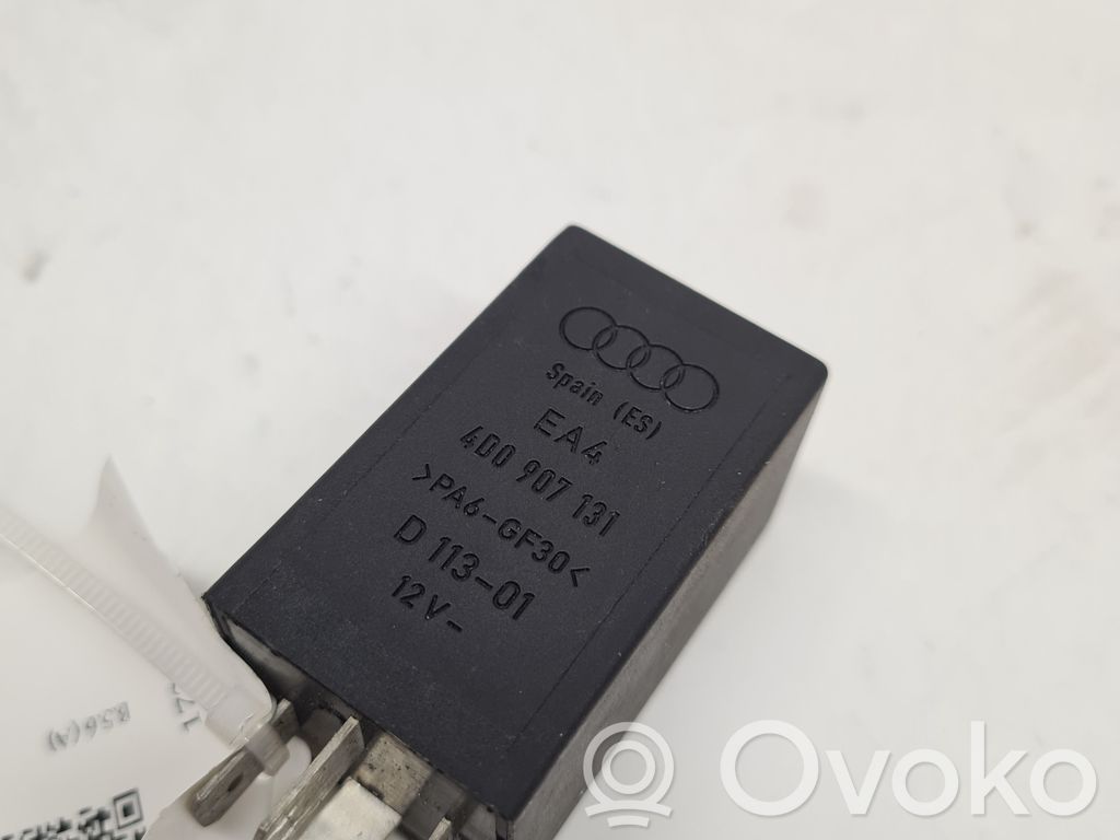 Audi A4 S4 B5 8D Inne przekaźniki 