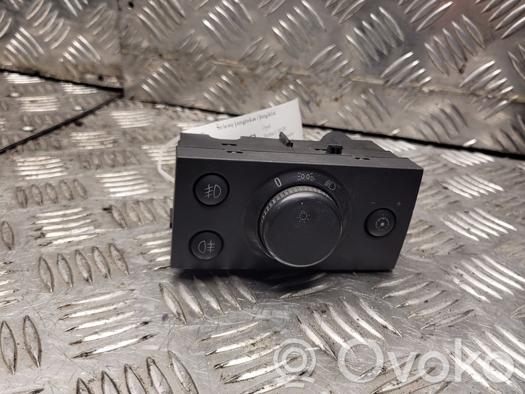 Opel Vectra C Light switch 