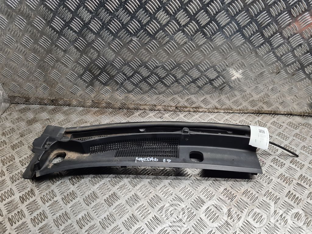 Mazda 6 Wiper trim 