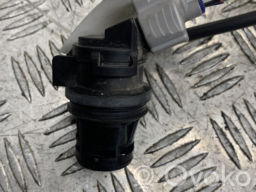 Mazda 6 Windscreen/windshield washer pump 