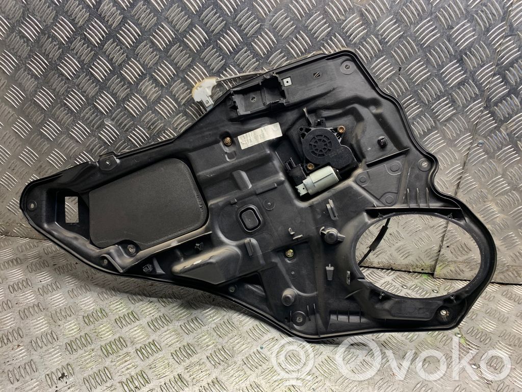 Mazda 6 Regulador de puerta trasera con motor 