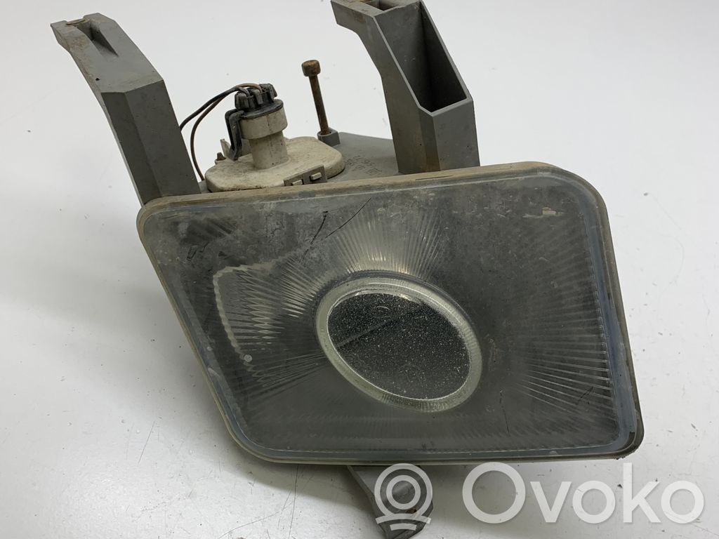 Opel Vectra B Miglas lukturis priekšā 
