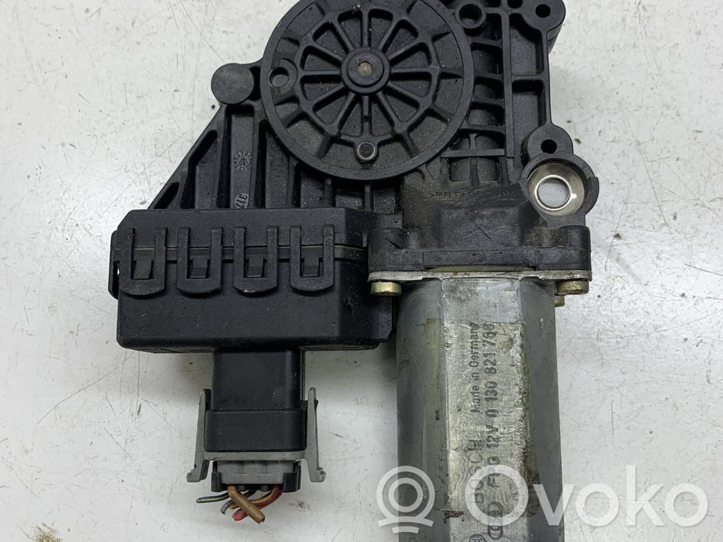 Opel Astra G Silnik regulatora szyby drzwi przednich 