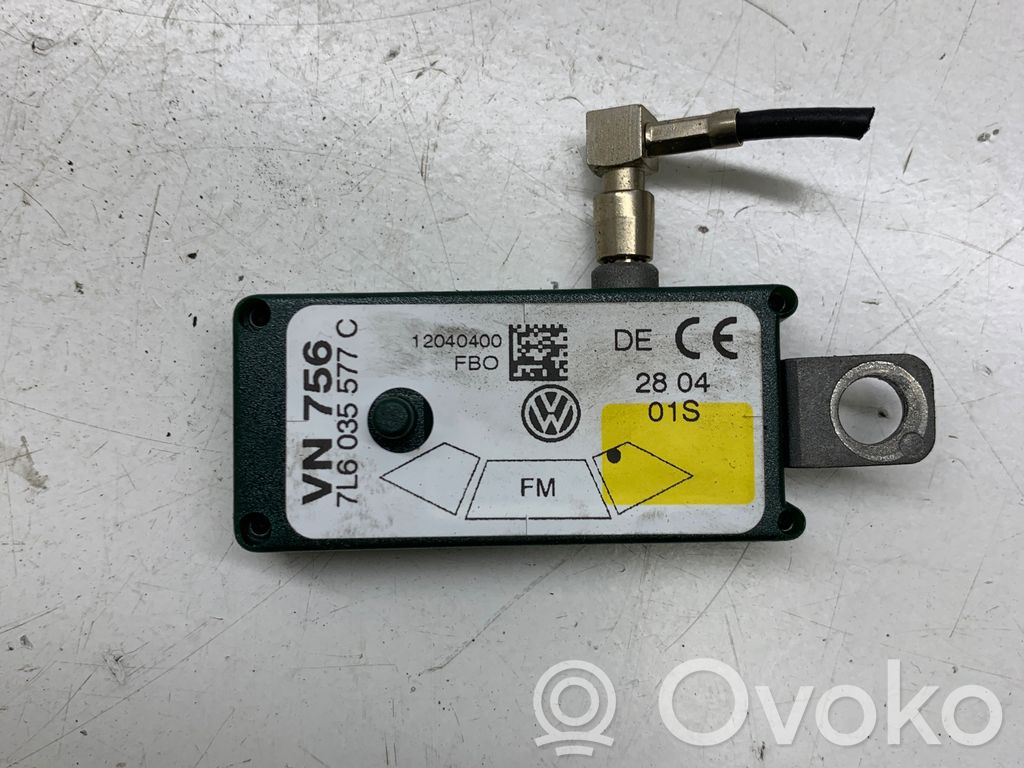 Volkswagen Touareg I Amplificatore antenna 