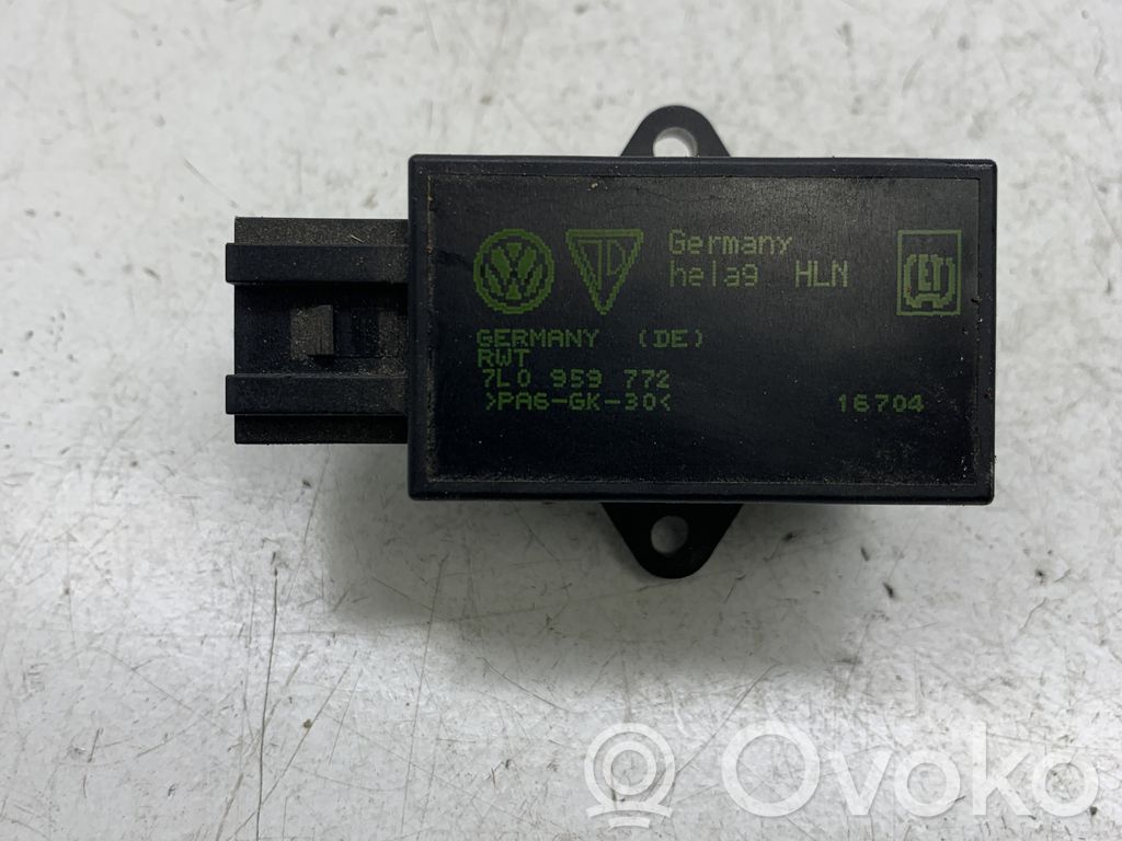 Moduł / Przekaźnik podgrzewania foteli   7L0959772,16704
