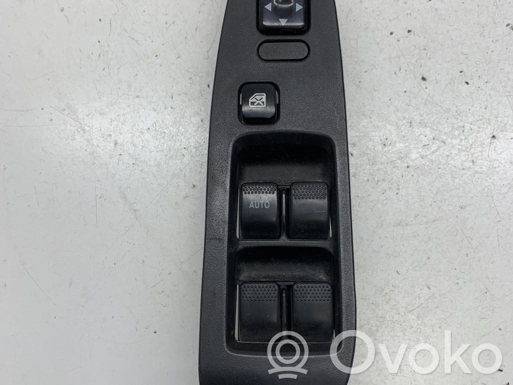 Electric window control switch   83071AE020,83071AE020