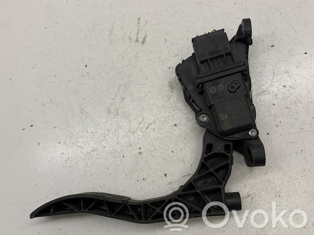 Audi A6 S6 C6 4F Pedal del acelerador 