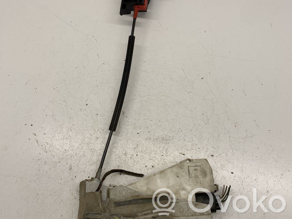 Ford Galaxy Front door lock 
