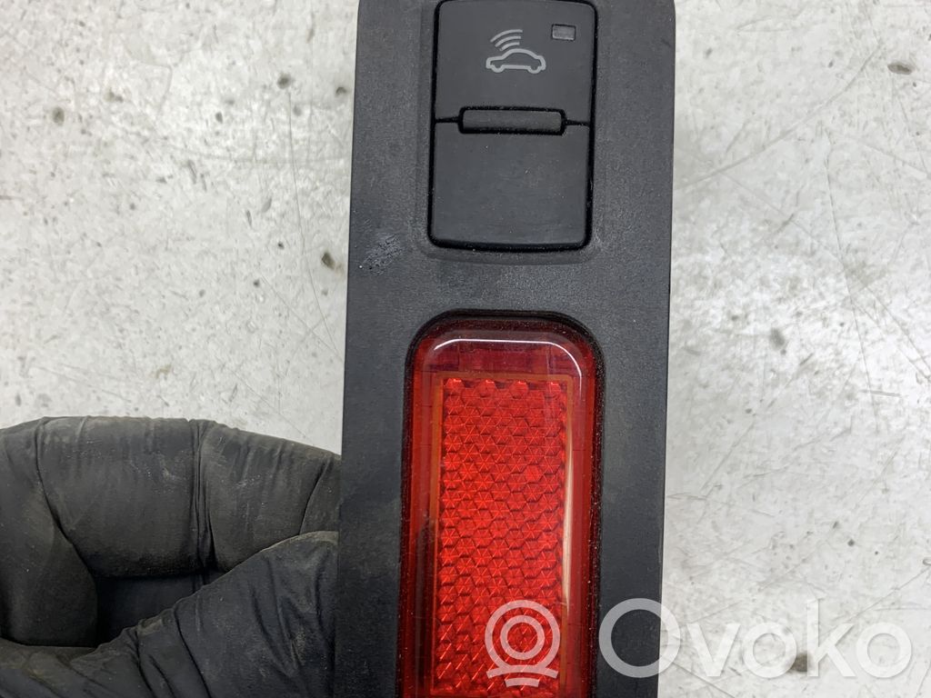 Audi A8 S8 D3 4E Alarm switch 