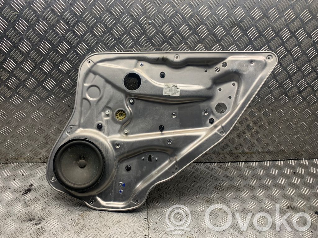 Mercedes-Benz E W212 Mechanizm podnoszenia szyby tylnej bez silnika 