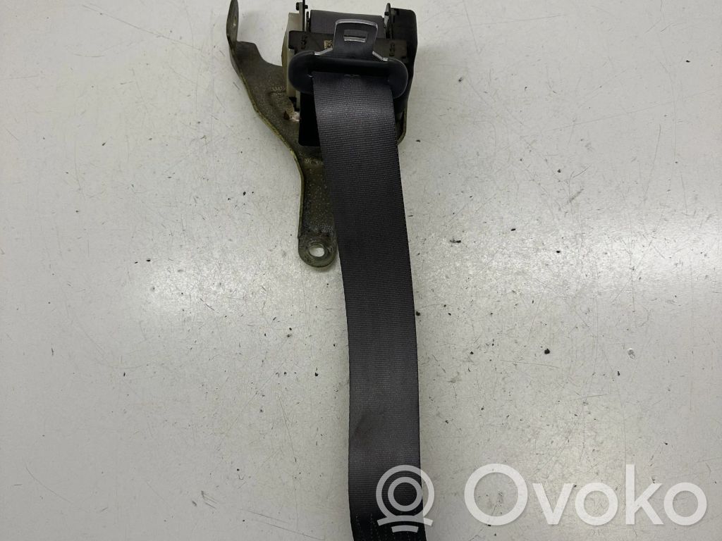 Mazda 626 Cinturón trasero 