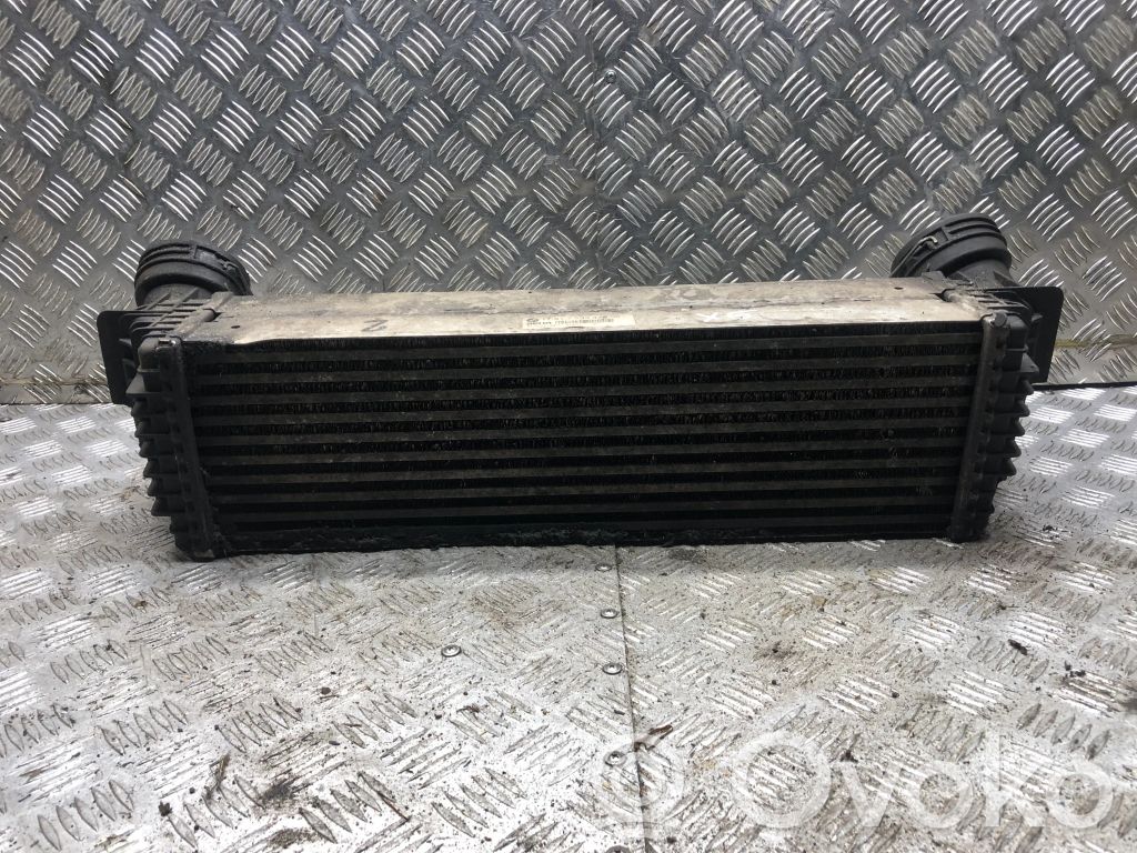 BMW X5 E70 Interkūlerio radiatorius 
