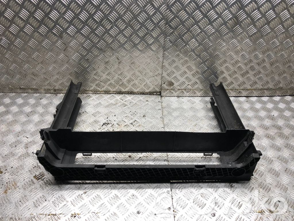 BMW 5 E60 E61 Traverse inférieur support de radiateur 