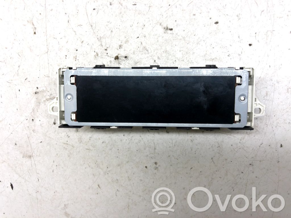 Peugeot 207 Screen/display/small screen 