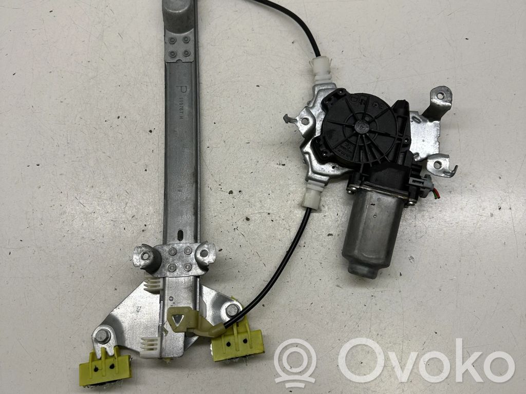 Nissan Qashqai Elektryczny podnośnik szyby drzwi tylnych 