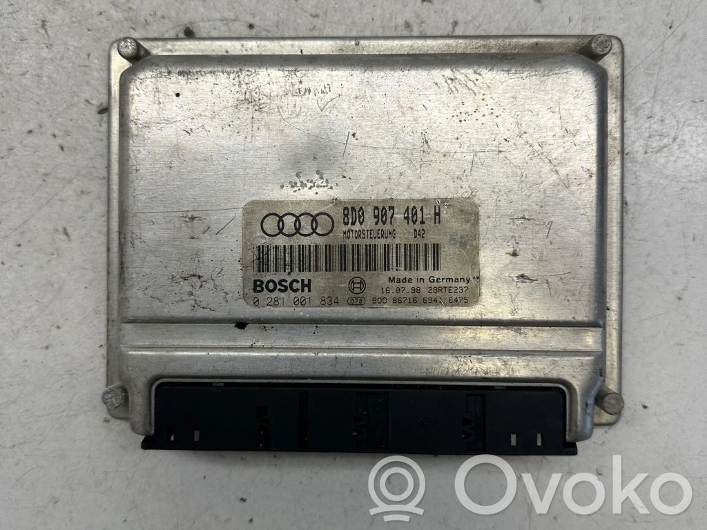 Audi A4 S4 B5 8D Unidad de control/módulo del motor 