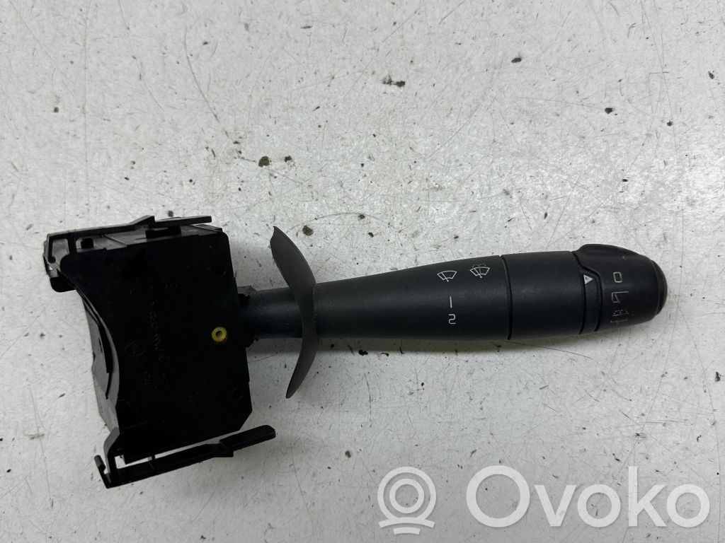 Renault Laguna II Palanca de control del limpiaparabrisas 