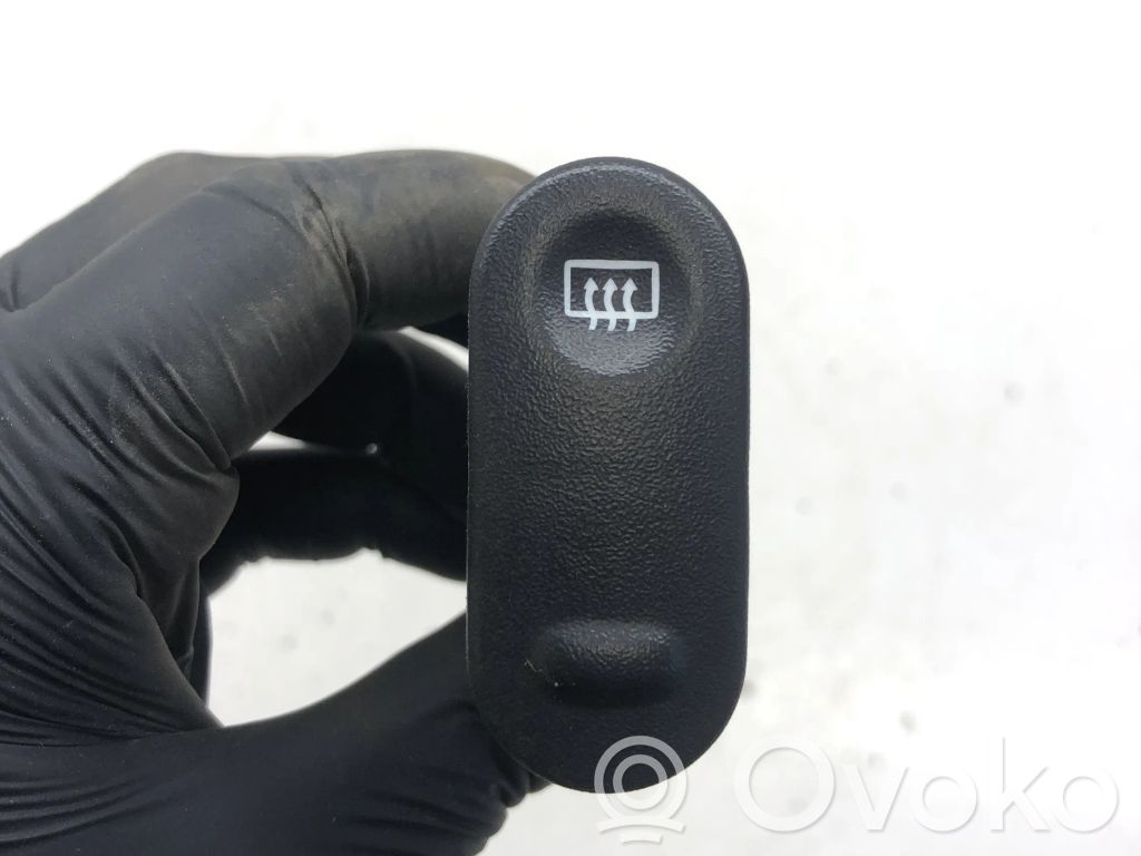 Renault Kangoo I Windscreen/window heater switch 