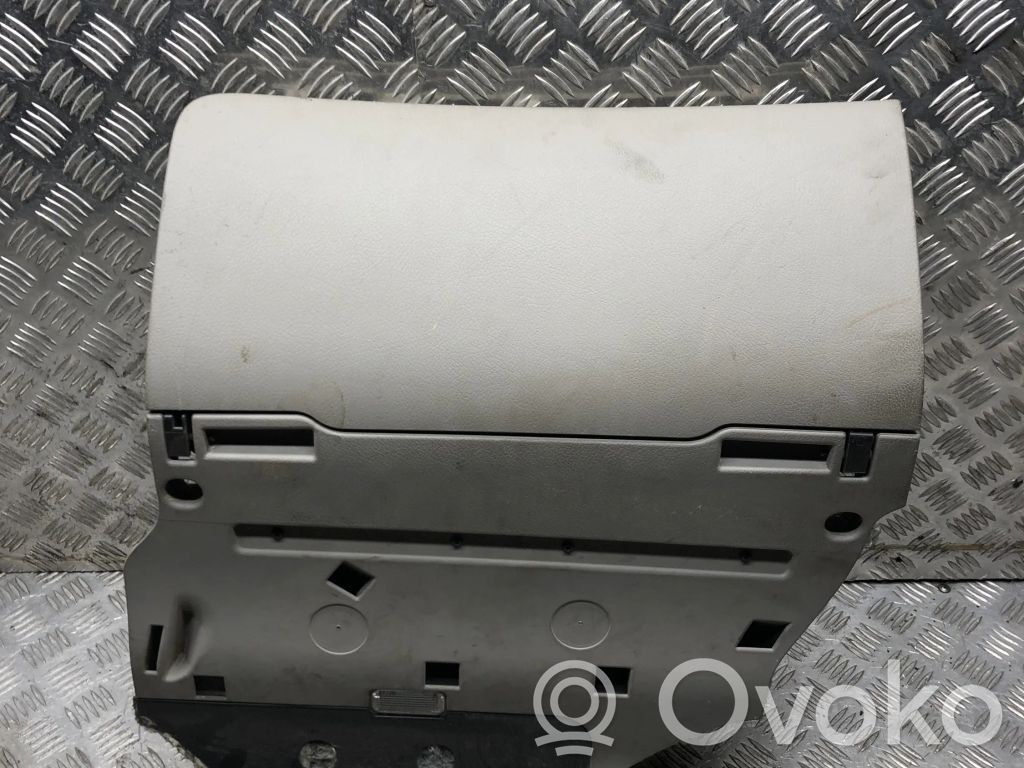 Audi A6 S6 C6 4F Juego guantera 