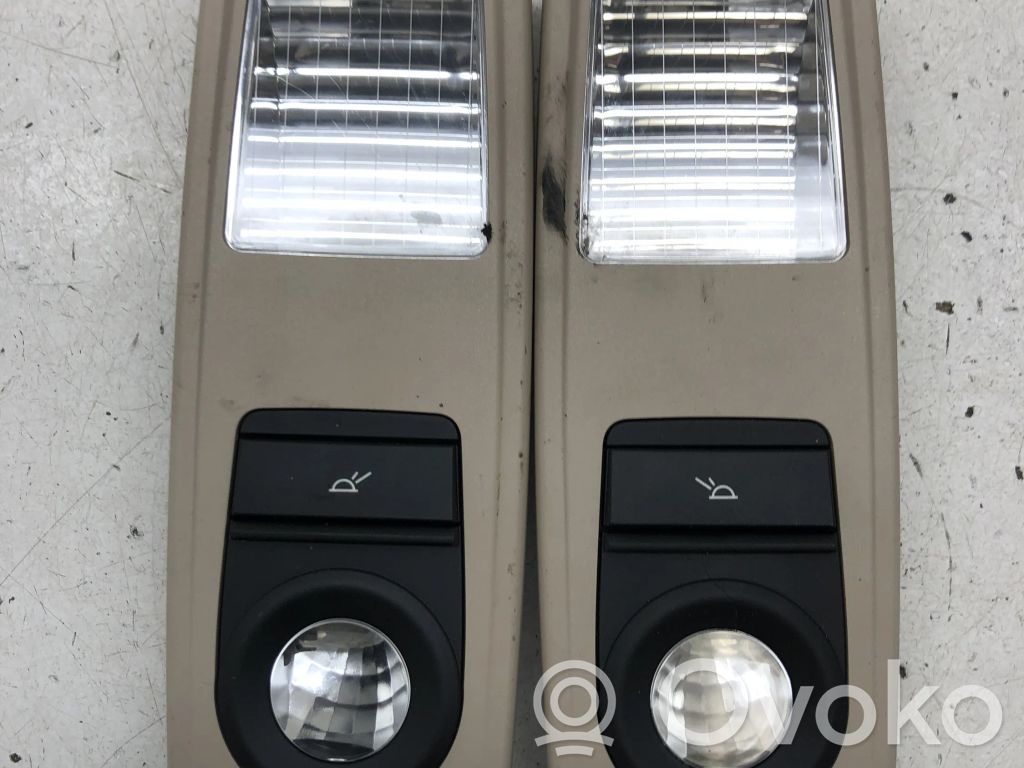 BMW 5 F10 F11 Wewnętrzna lampka bagażnika 