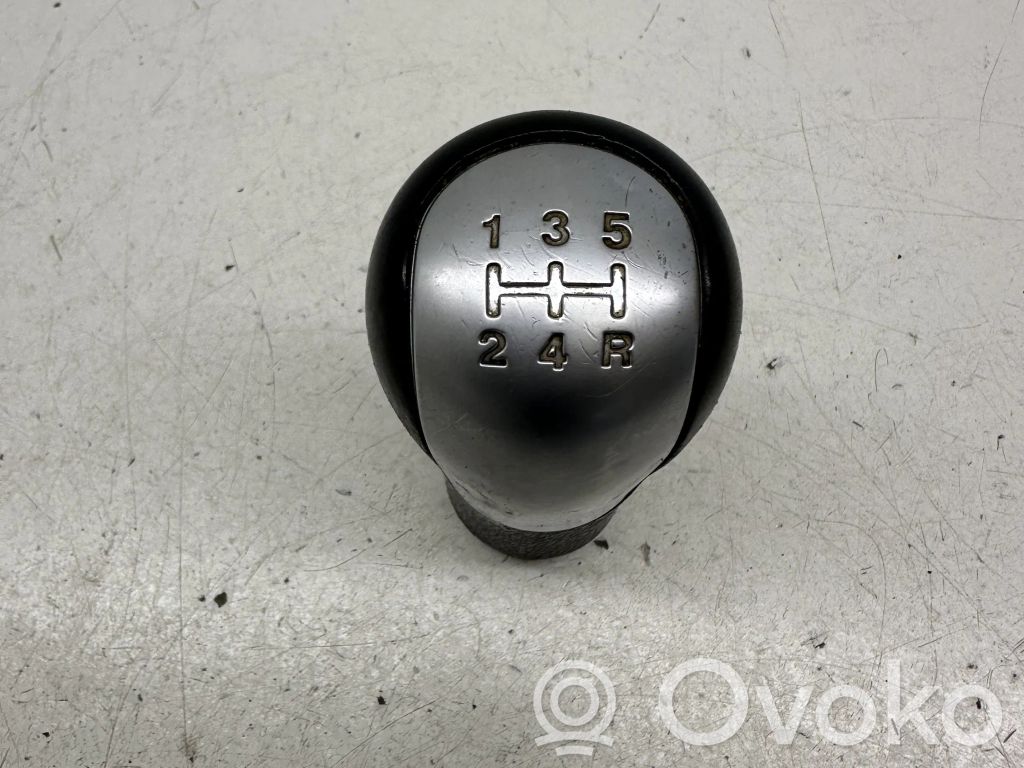 Ford Fiesta Perilla/embellecedor de cuero de la palanca de cambios 